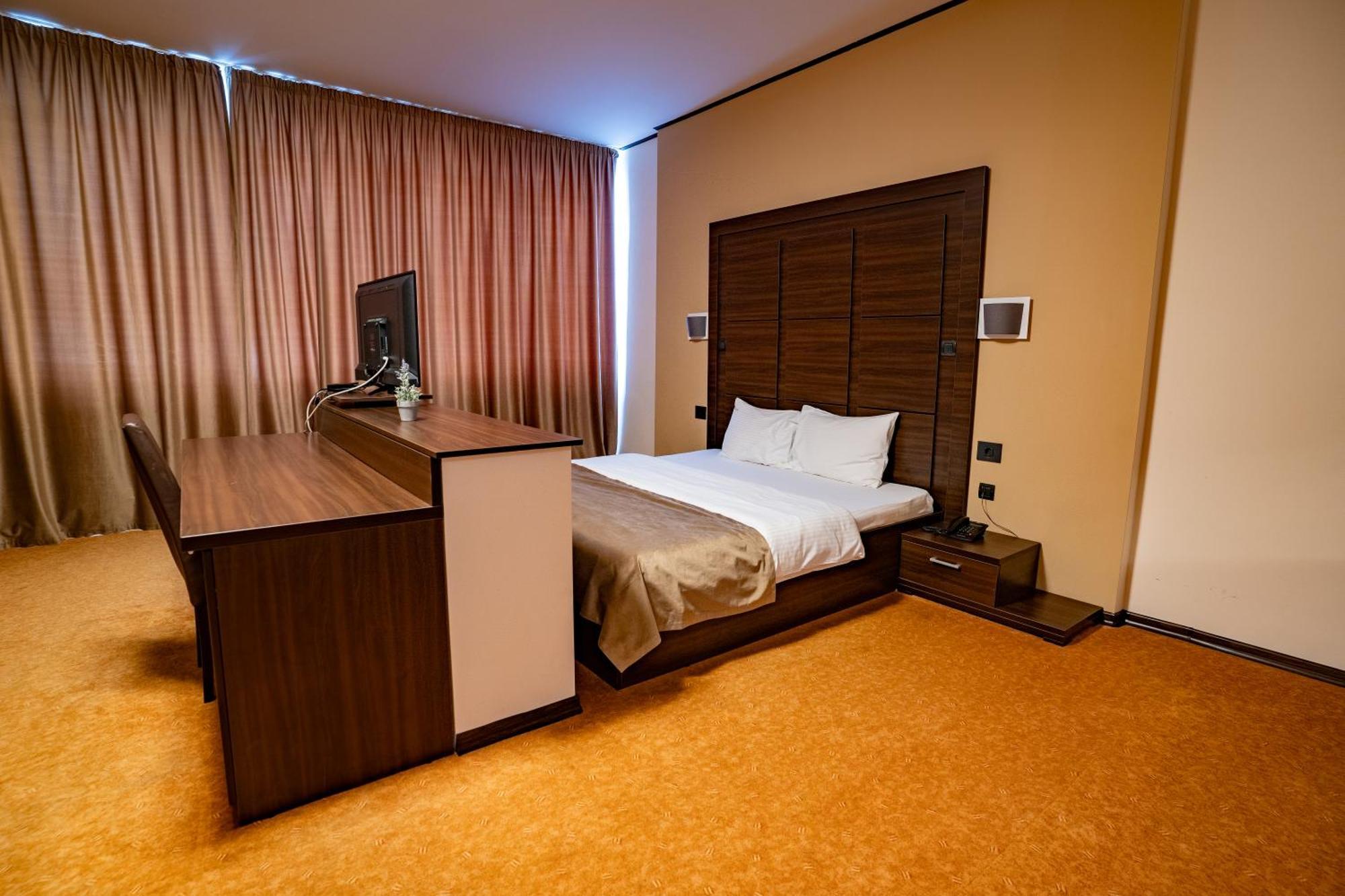 Hotel Aurelia Chisoda Exterior foto
