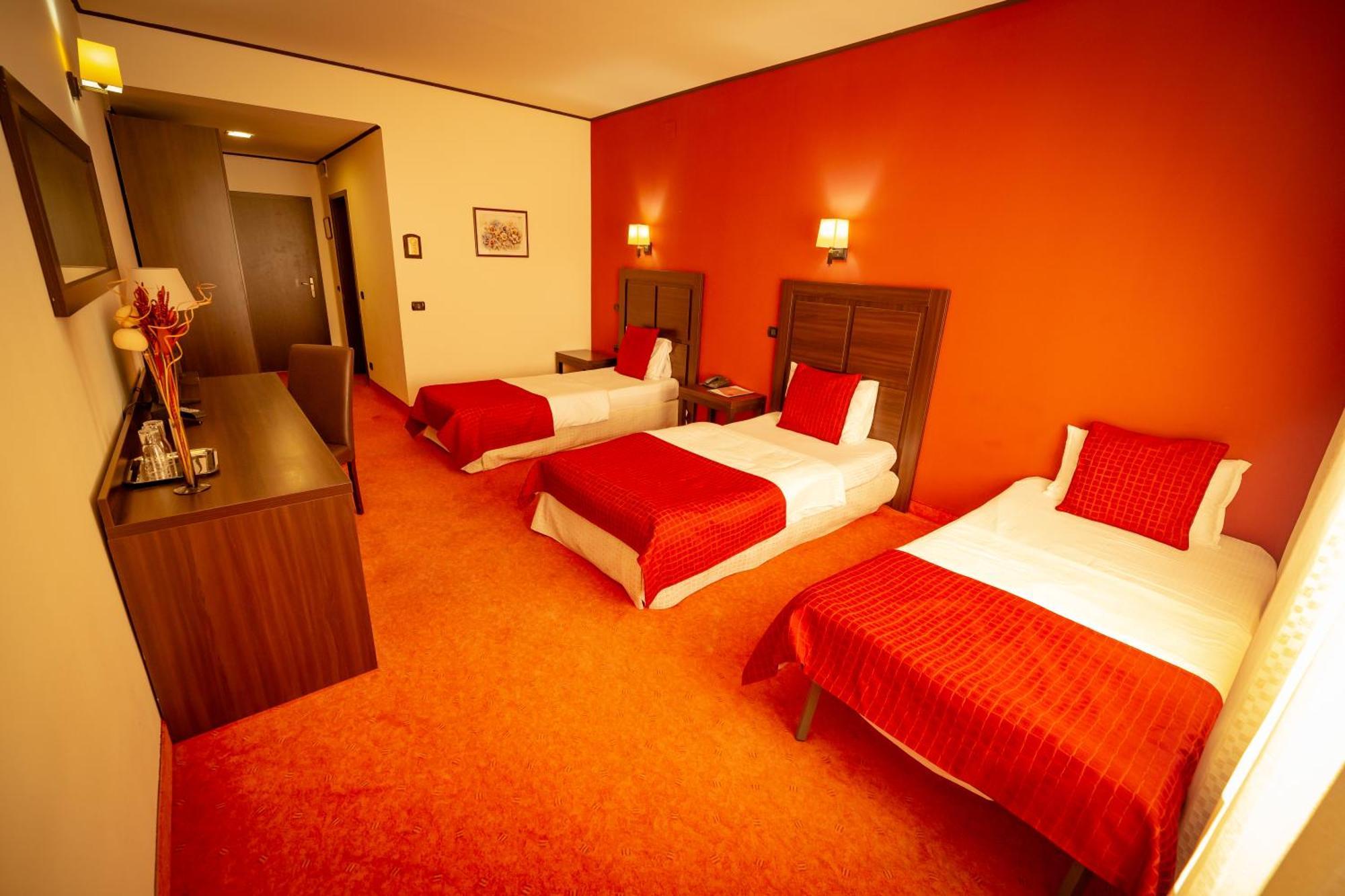 Hotel Aurelia Chisoda Exterior foto
